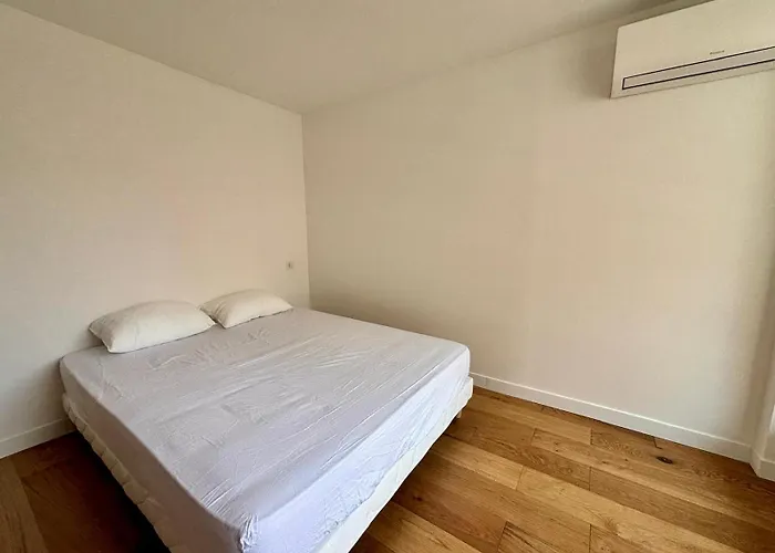 Refait A Neuf Centre *